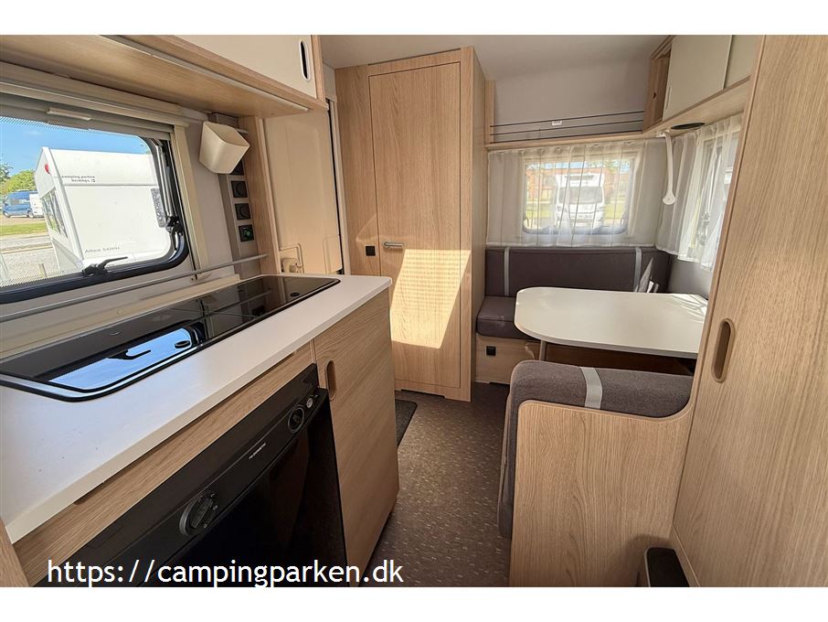 Adria Aviva 400 PS