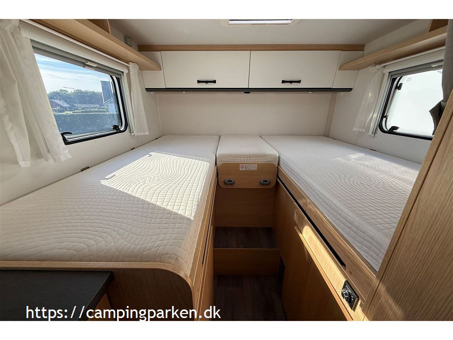 SunLight Van V66 Adventure