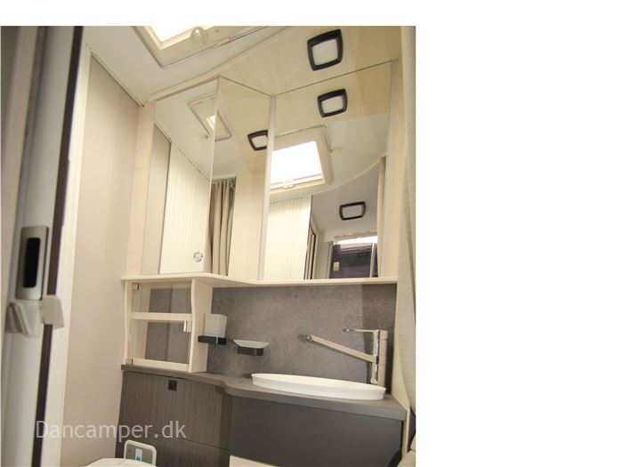Chausson Titanium 716