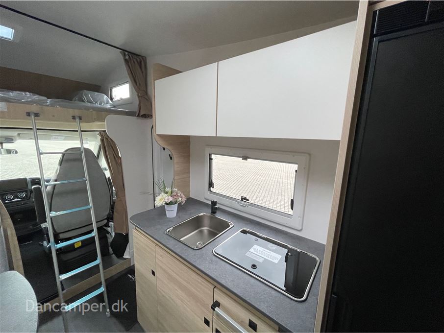 Chausson C727 First Line