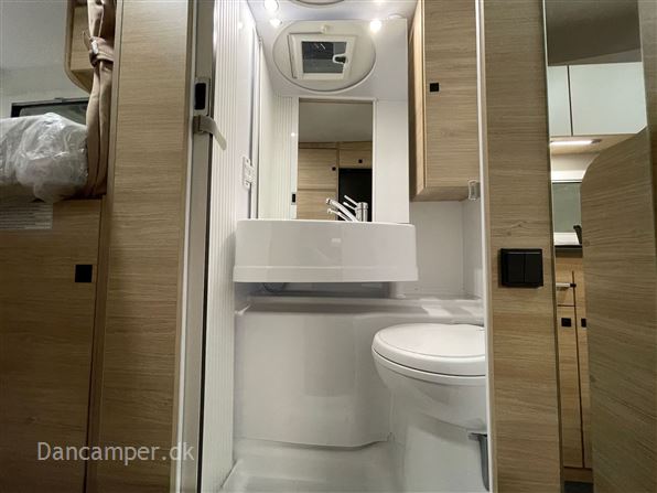 Chausson C727 First Line