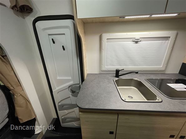 Chausson C727 First Line