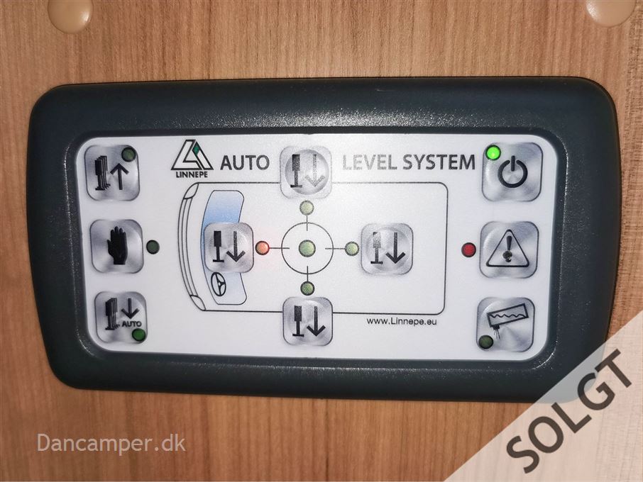 Hymer B 698