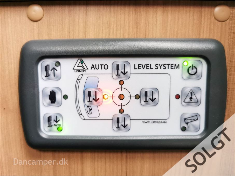 Hymer B 698
