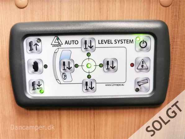 Hymer B 698