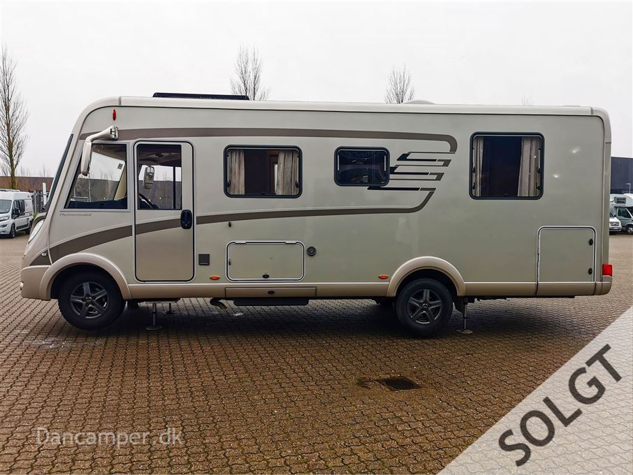 Hymer B 698