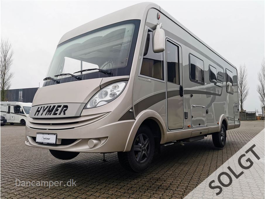 Hymer B 698