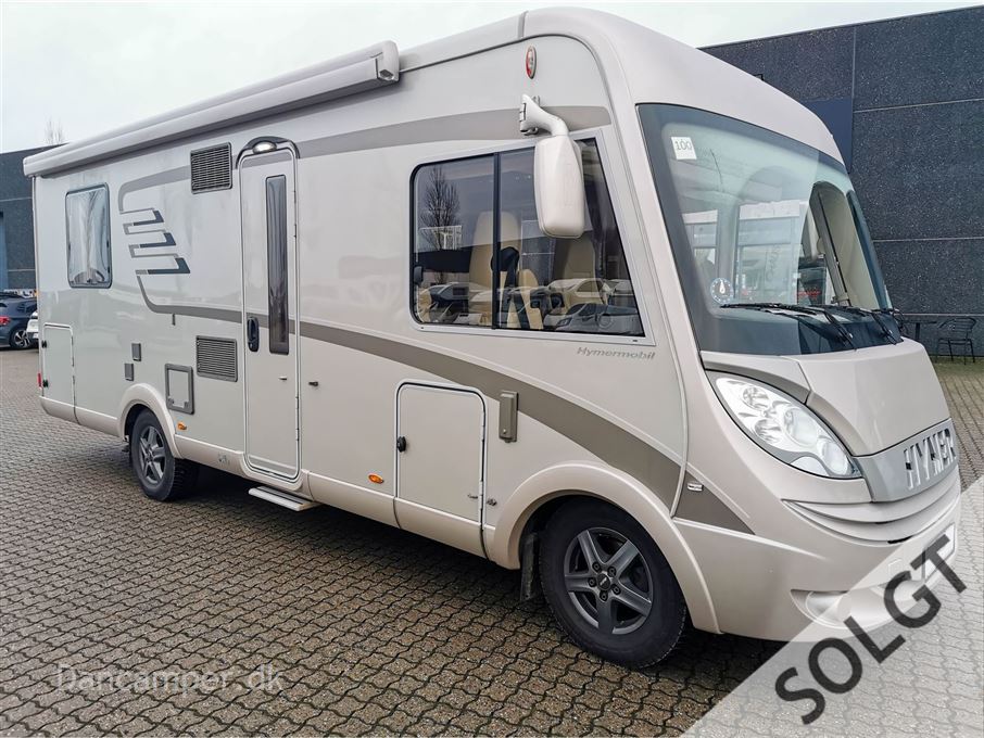 Hymer B 698