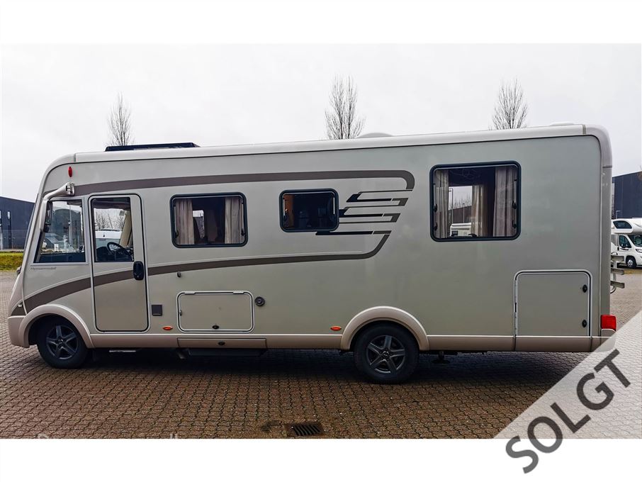 Hymer B 698