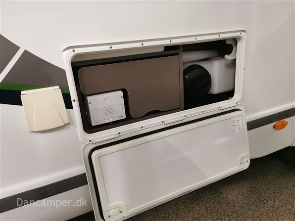Chausson Special Edition 757