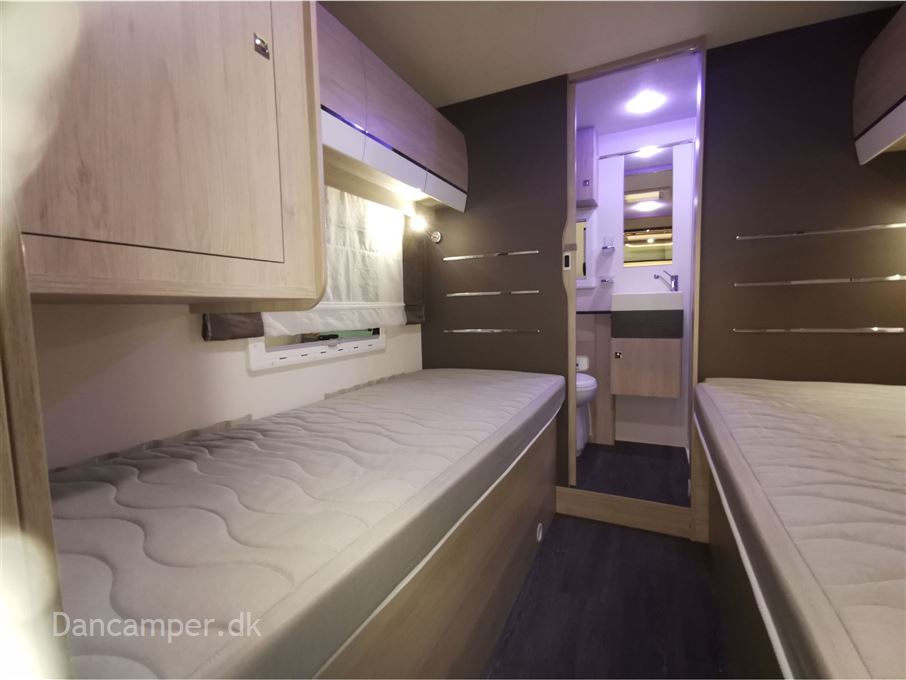 Chausson Special Edition 757