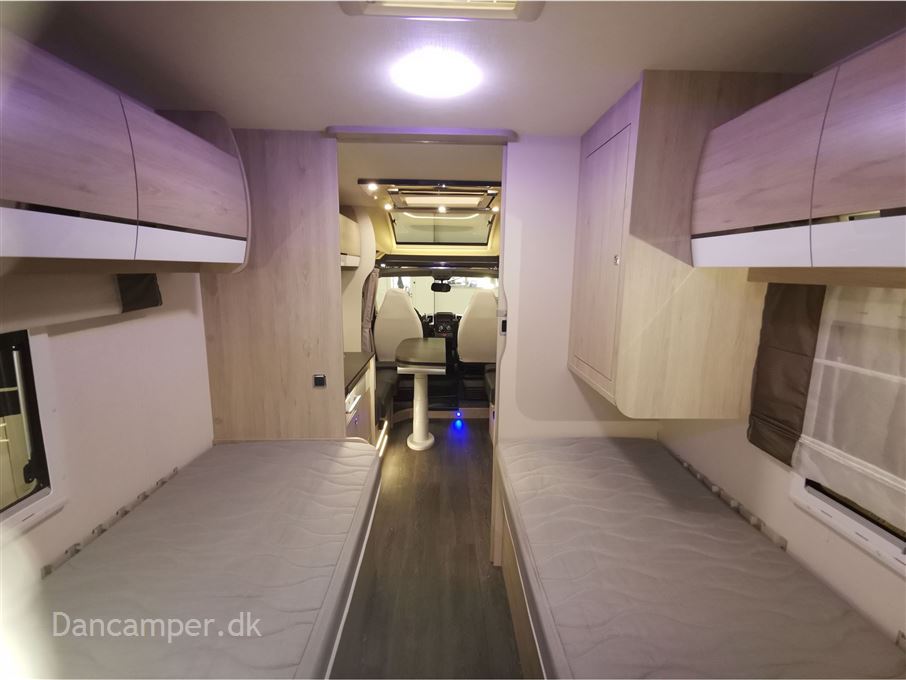Chausson Special Edition 757