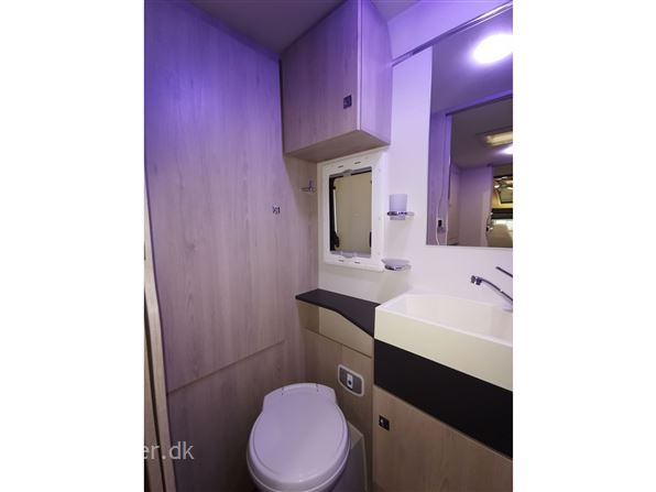 Chausson Special Edition 757