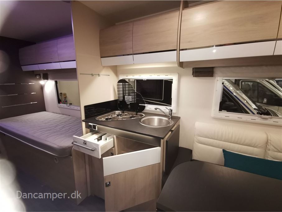 Chausson Special Edition 757