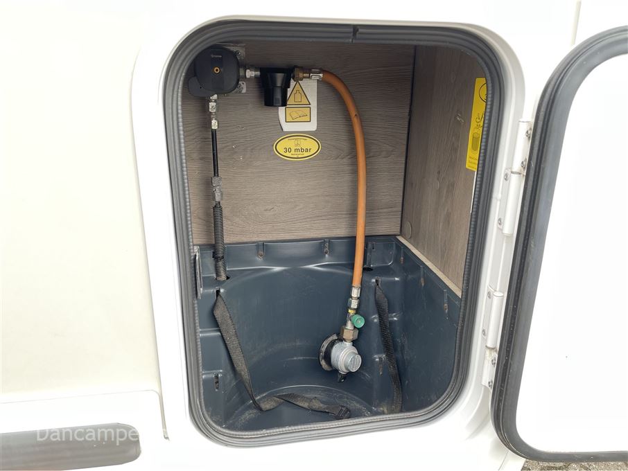 Chausson Titanium 640