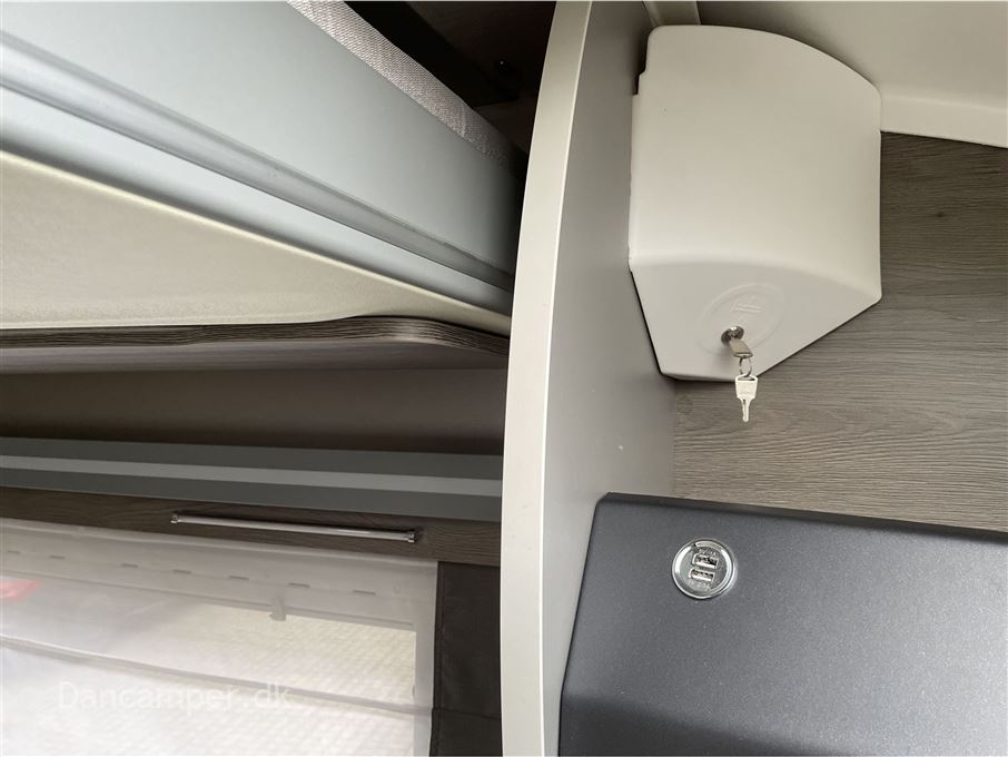 Chausson Titanium 640