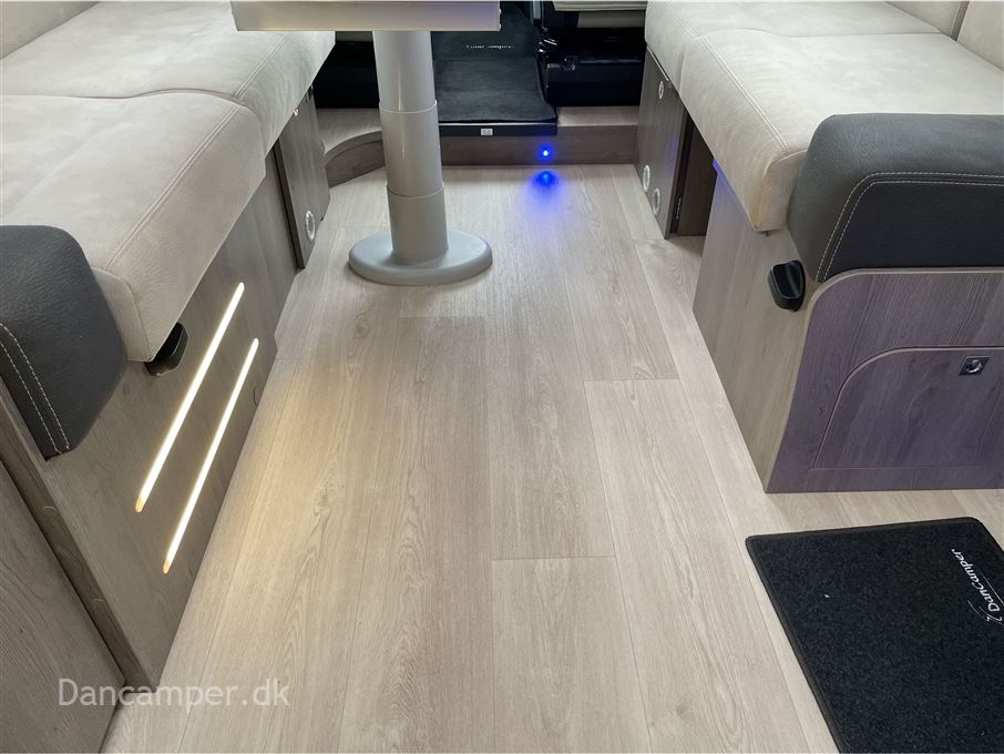 Chausson Titanium 640