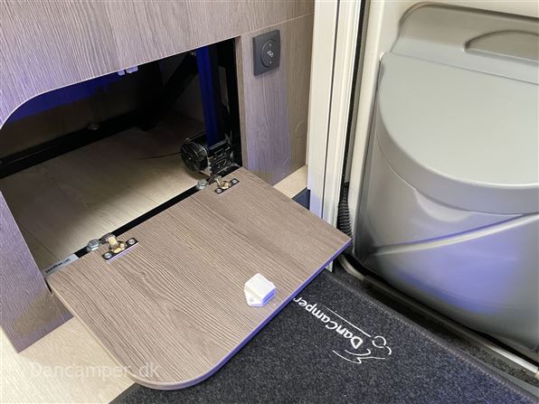 Chausson Titanium 640