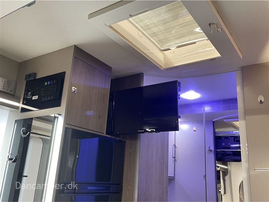 Chausson Titanium 640
