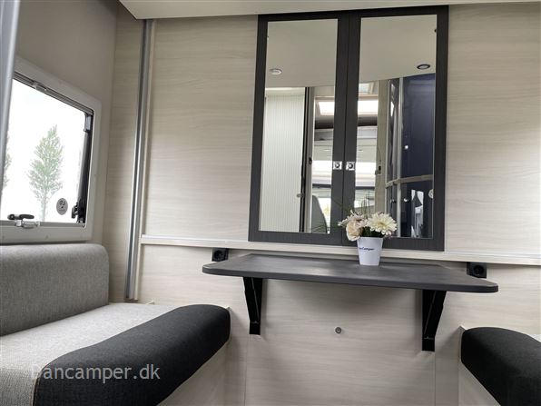 Chausson Welcome Premium 716