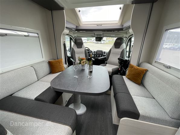 Chausson Welcome Premium 716