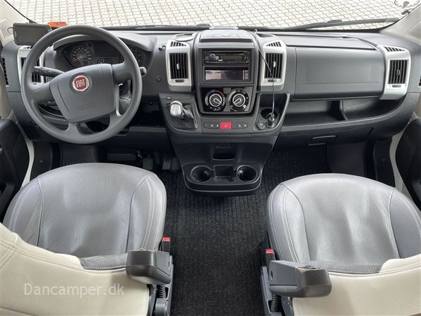 Chausson Flash C 656