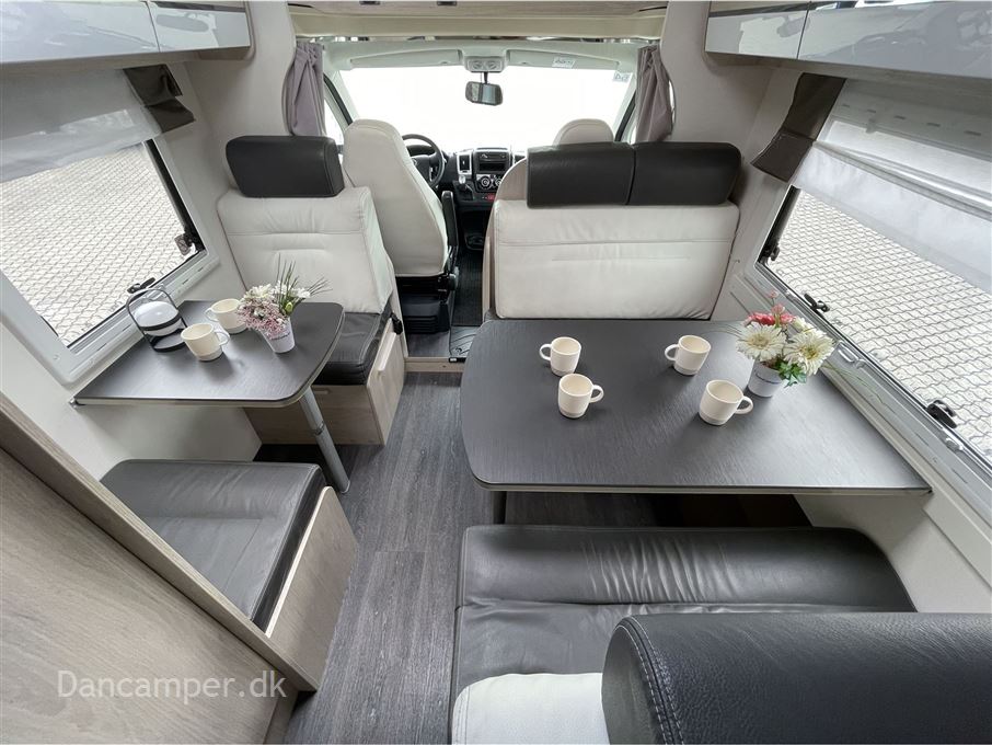 Chausson Flash C 656