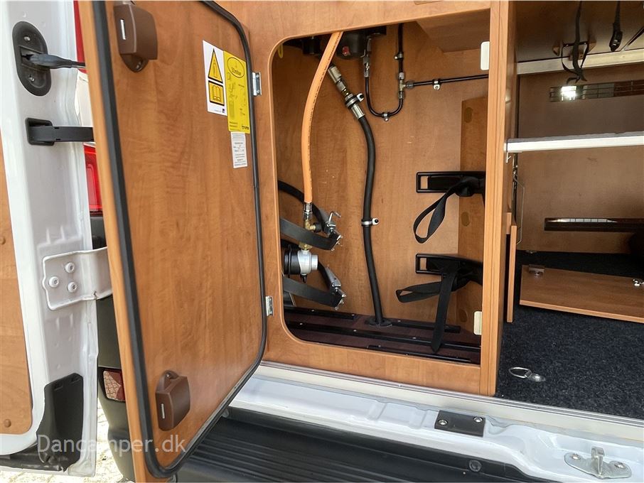 Carthago premium van 640 LE