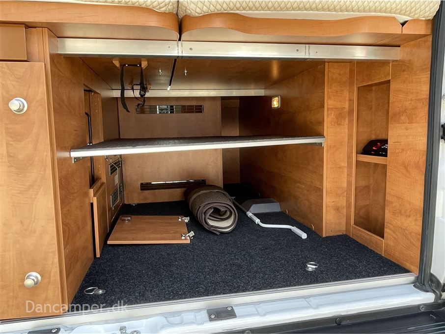 Carthago premium van 640 LE