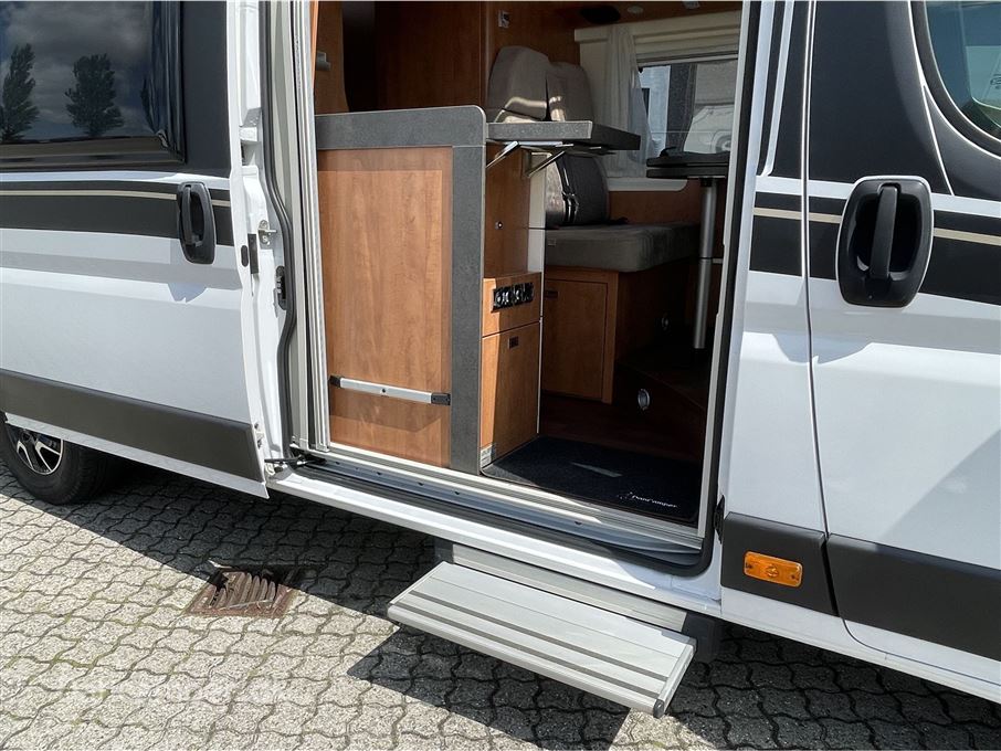 Carthago premium van 640 LE