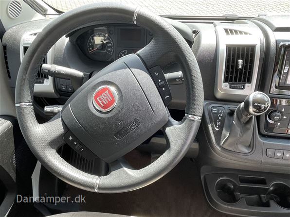 Carthago premium van 640 LE