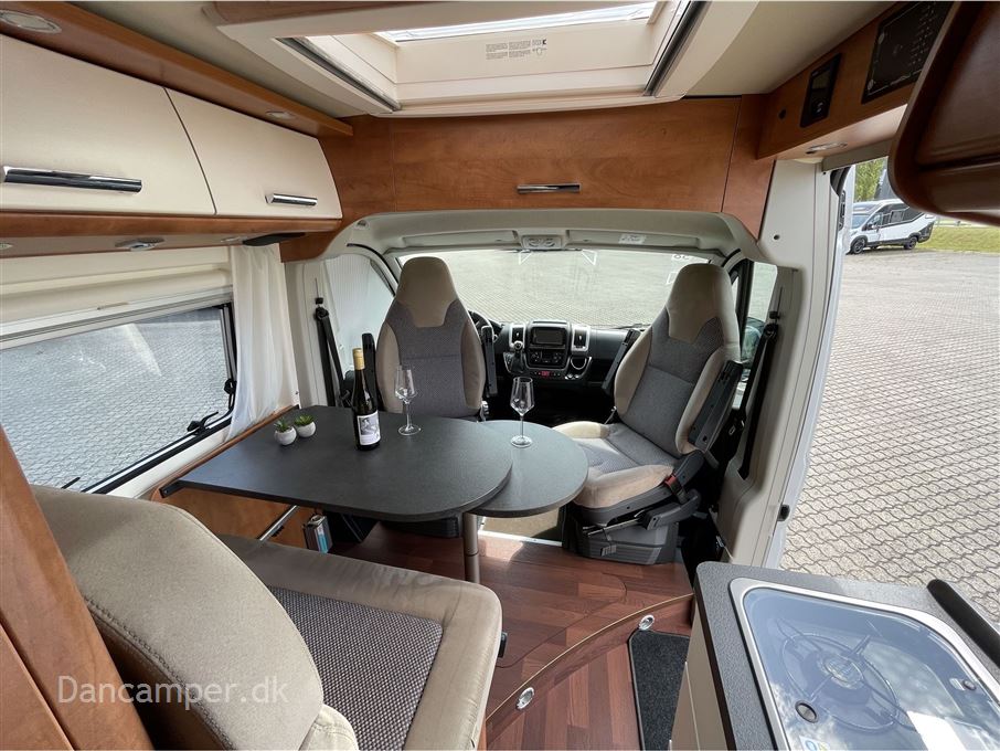 Carthago premium van 640 LE