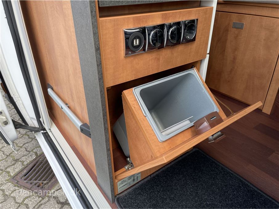Carthago premium van 640 LE