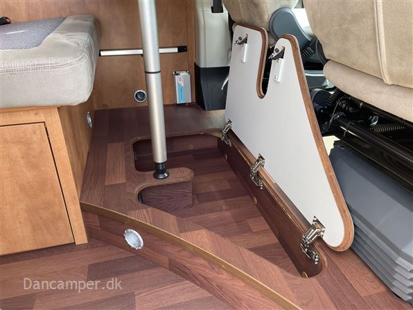 Carthago premium van 640 LE