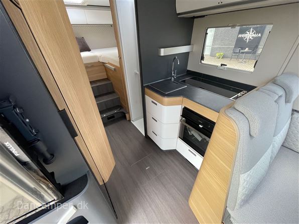 Adria Coral Plus S 670 SL