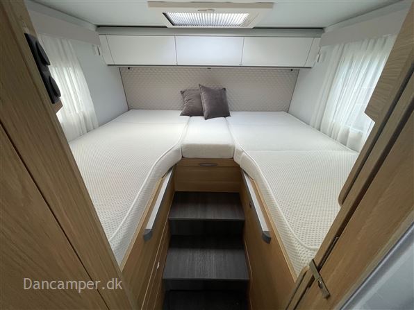 Adria Coral Plus S 670 SL