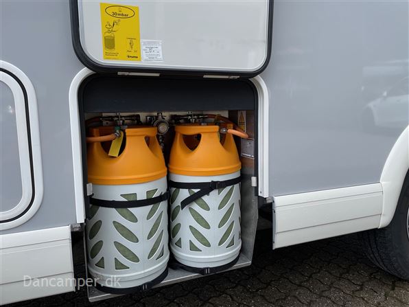 Carthago compactline 144 LE