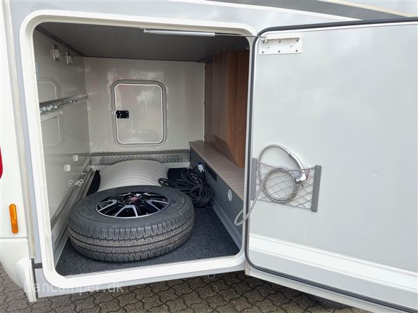 Carthago compactline 144 LE