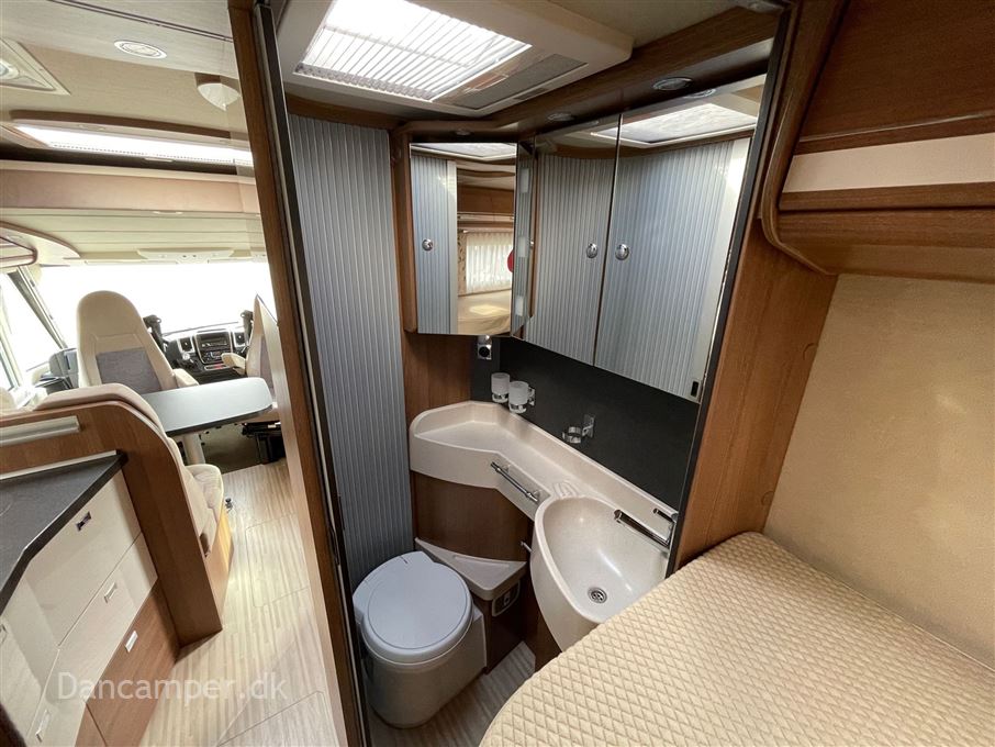 Carthago compactline 144 LE