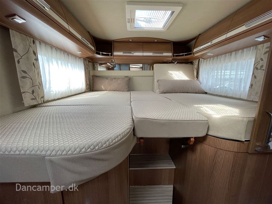 Carthago compactline 144 LE