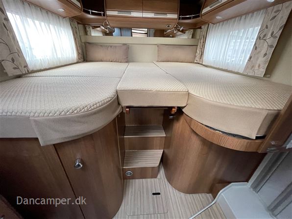 Carthago compactline 144 LE