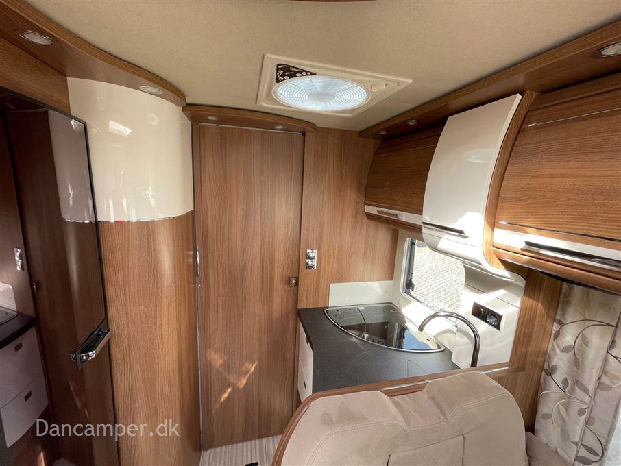 Carthago compactline 144 LE