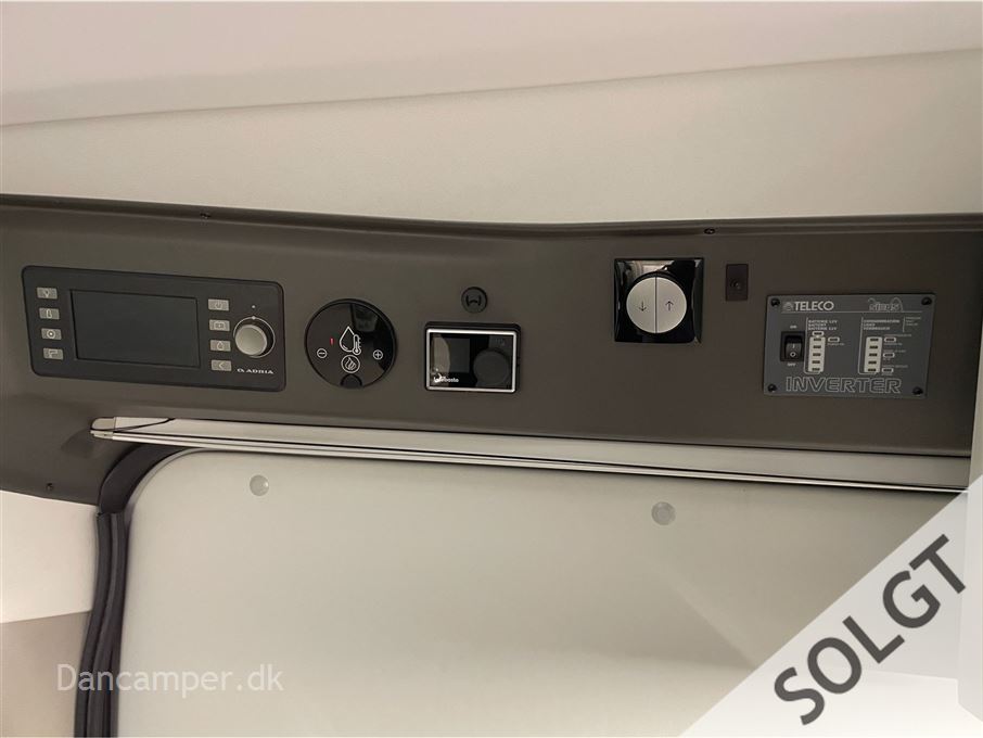 Adria Twin Supreme 640 SGX