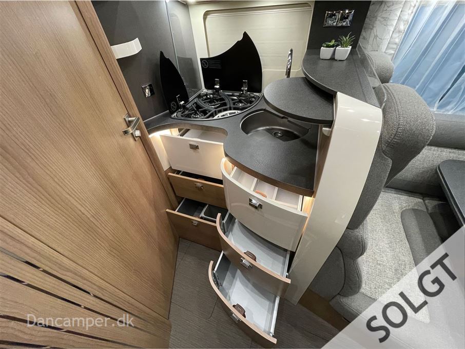 Carthago c-tourer I 145 LE