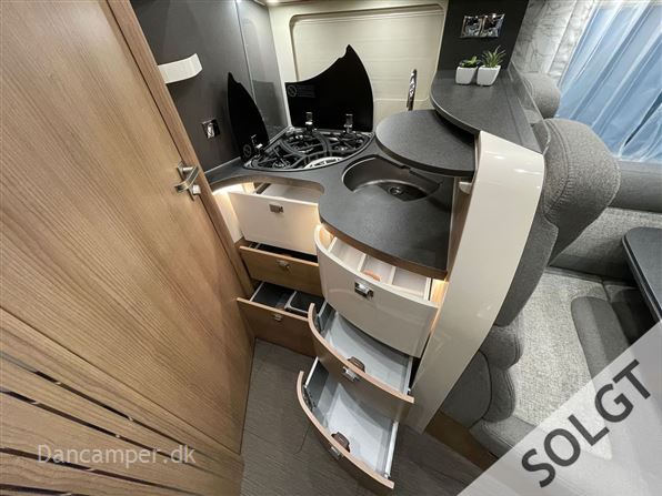 Carthago c-tourer I 145 LE