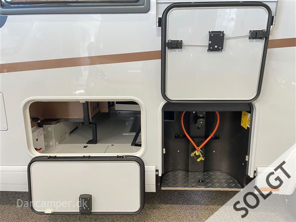 Carthago c-tourer I 145 LE