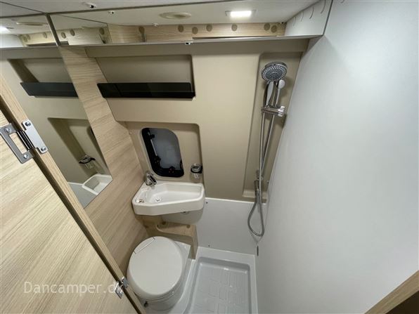 Chausson First Line V594