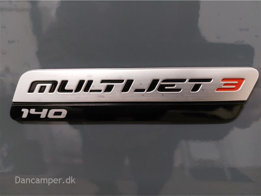 Chausson ROAD LINE V594 VIP MAX