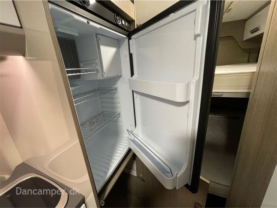 Chausson ROAD LINE V594 VIP MAX