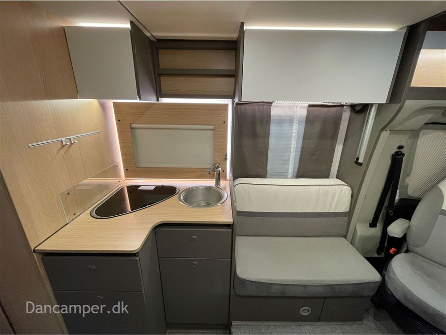 LMC Tourer H 720 Lift